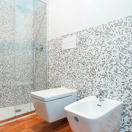 Hurban Venezian Aparthotel *
