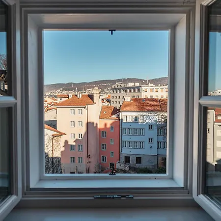 Aparthotel Hurban Venezian