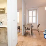 Venezian Aparthotel 4*