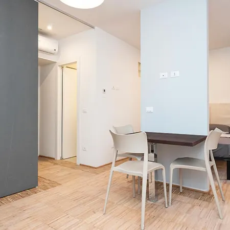 Apartmanhotel Venezian 4*