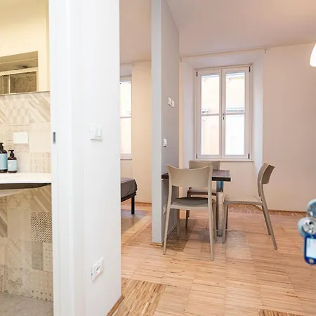 Venezian Aparthotel 4*