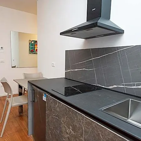 Venezian Aparthotel 4*