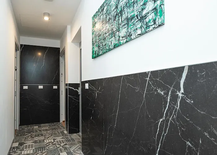 Venezian Aparthotel Trieste